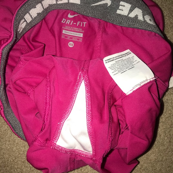 Nike dri-fit tennis shorts - Picture 5 of 5